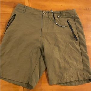 Olive green cargo shorts free world